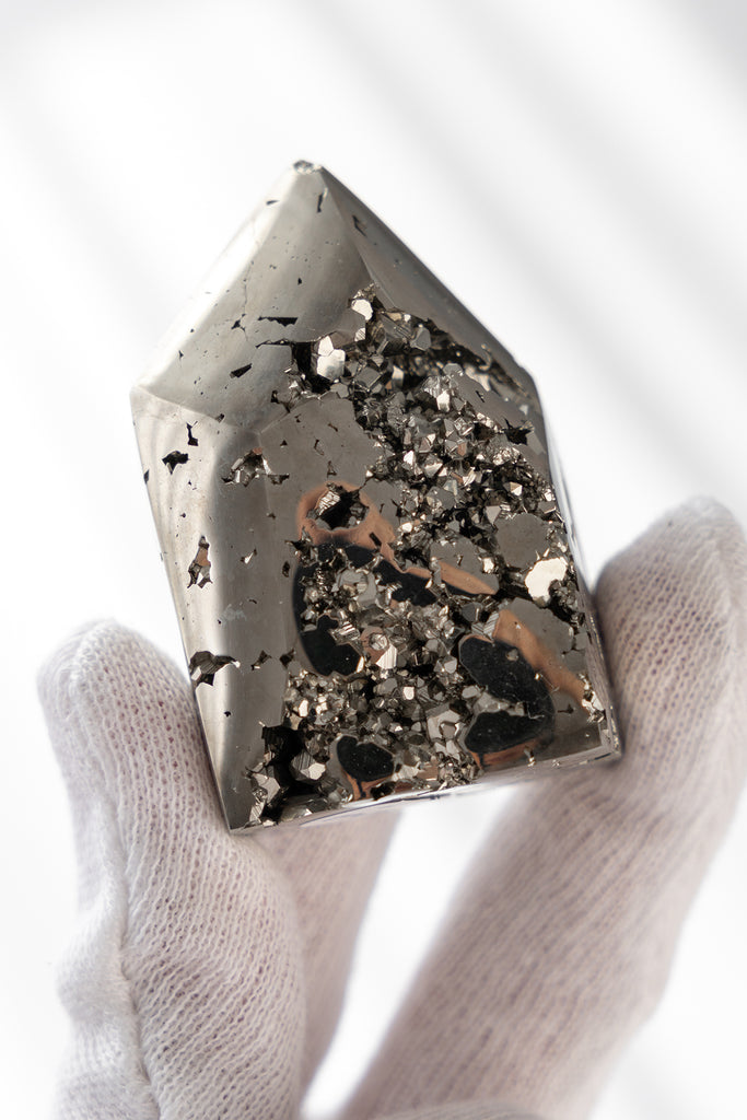 peruvian aaa pyrite point freeform