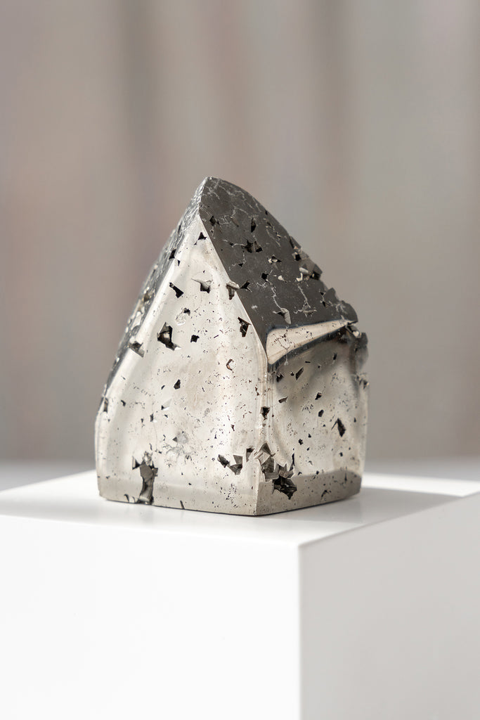 peruvian aaa pyrite point freeform