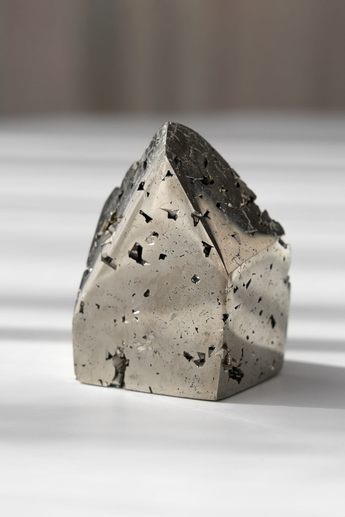 peruvian aaa pyrite point freeform