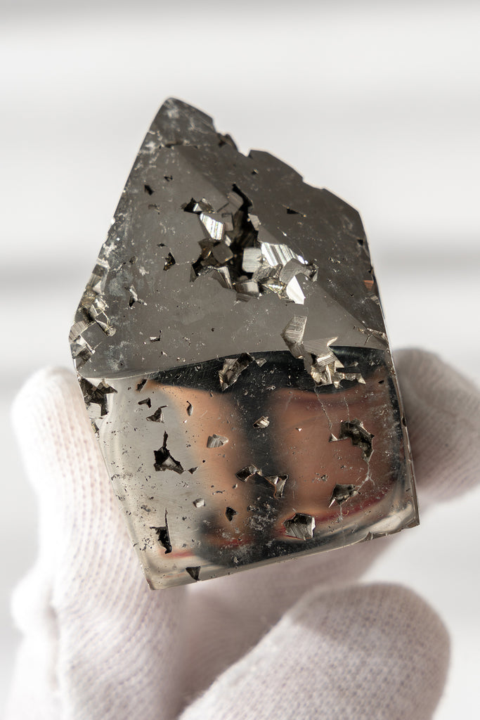 peruvian aaa pyrite point freeform