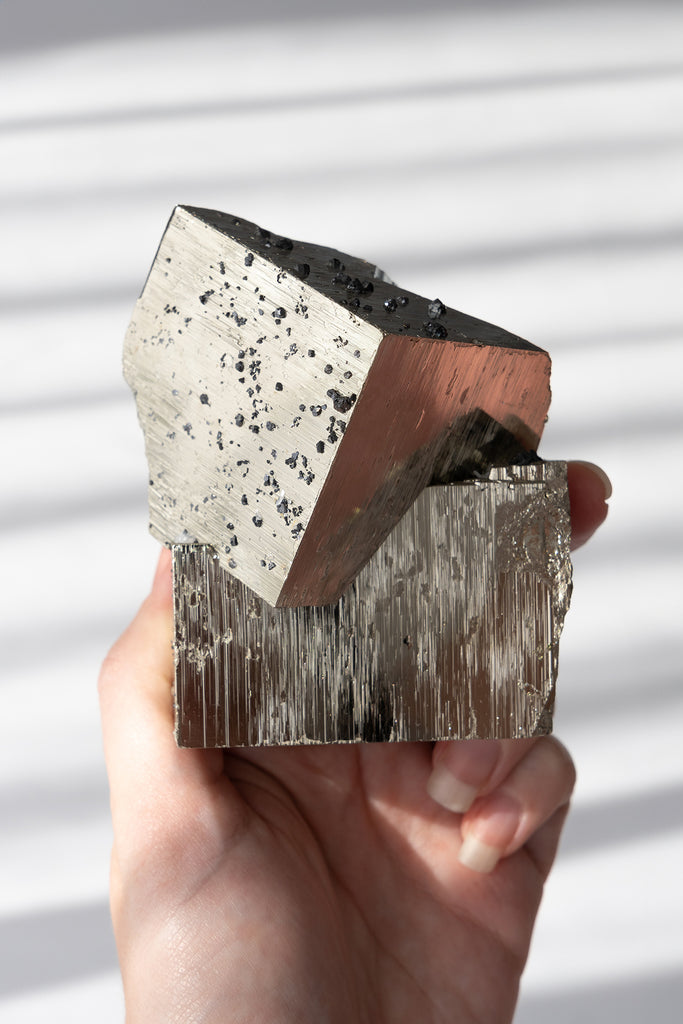 cubic pyrite cluster