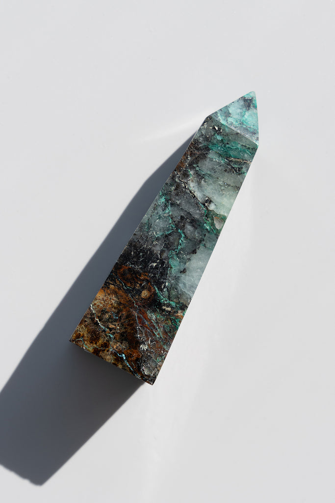 AAA Quantum Quattro Obelisk