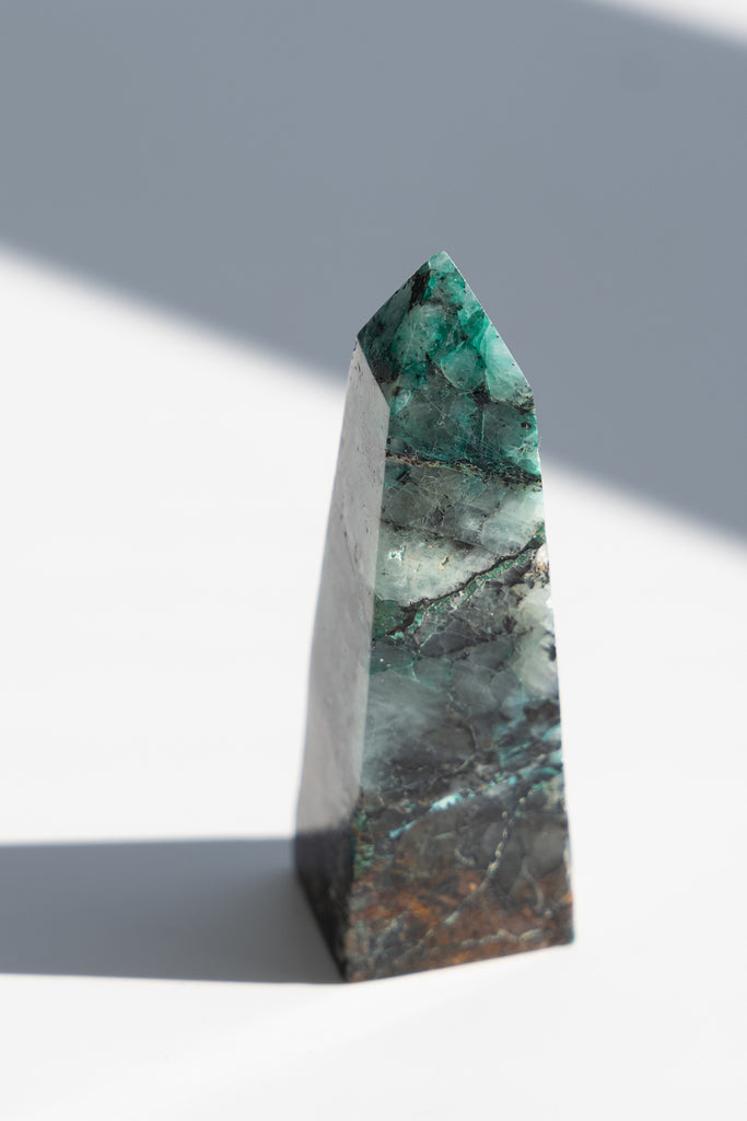 AAA Quantum Quattro Obelisk