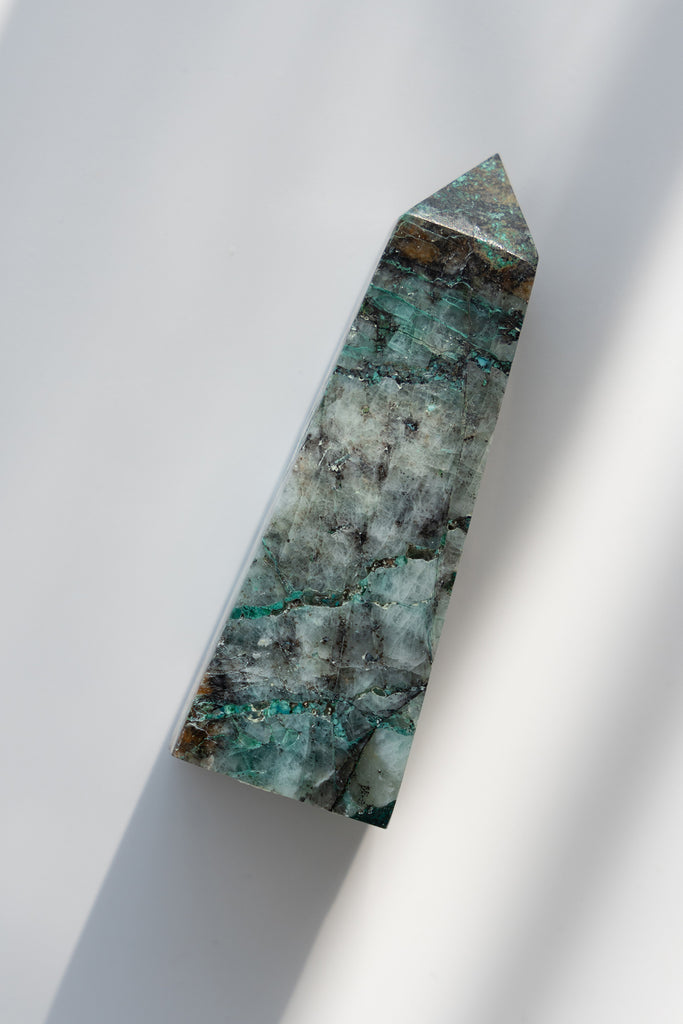 AAA Quantum Quattro Obelisk