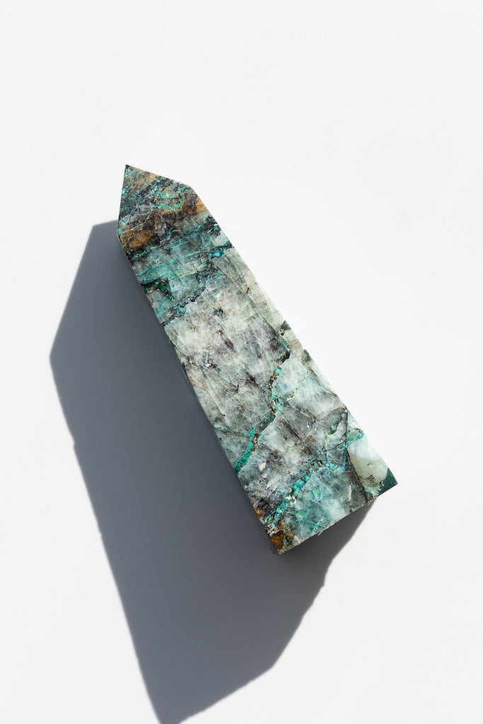 AAA Quantum Quattro Obelisk