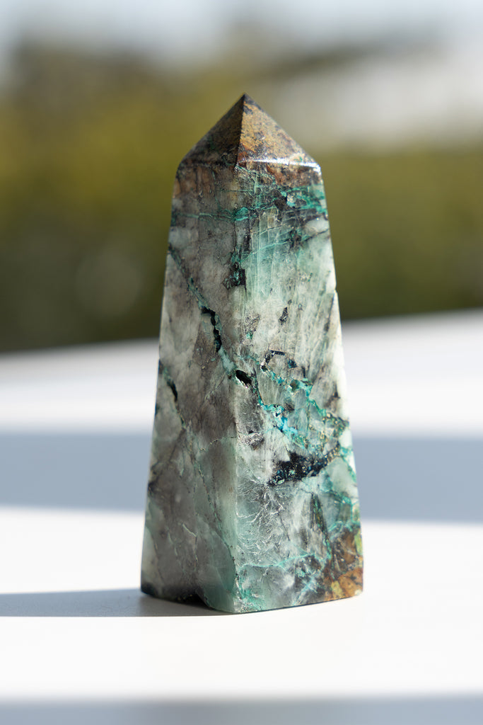 AAA Quantum Quattro Obelisk