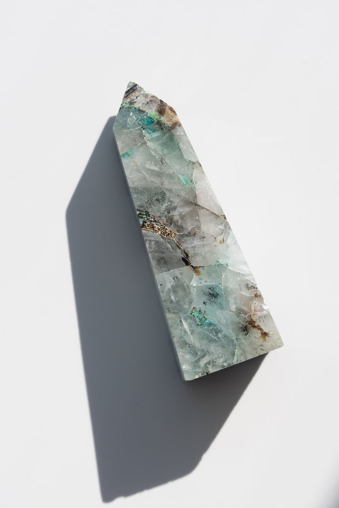 chrysocolla quartz point peru crystal