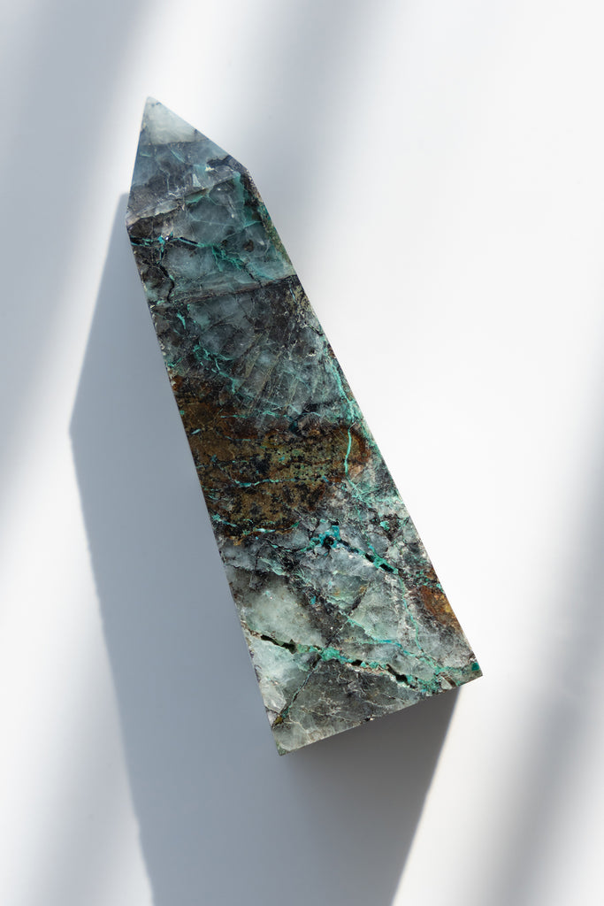 chrysocolla quartz point peru crystal