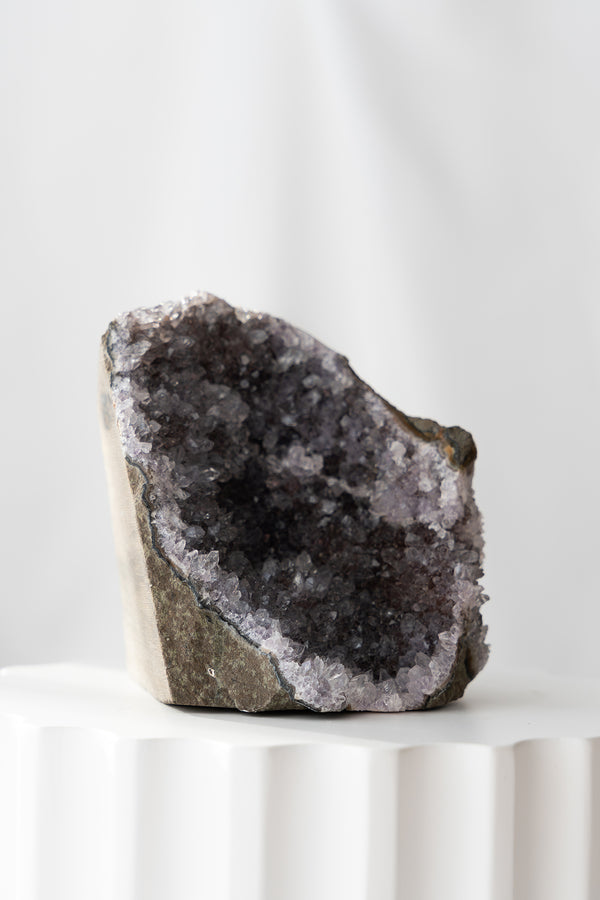 Rainbow Grey Amethyst Cutbase - 423g