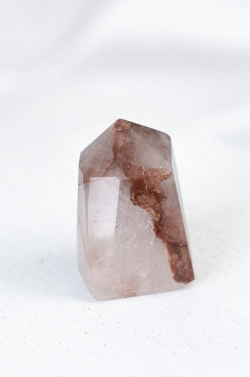 hematoid quartz fire quartz point