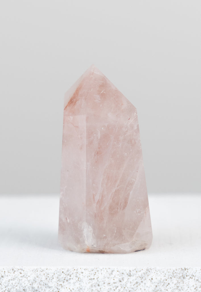 hematoid quartz fire quartz point