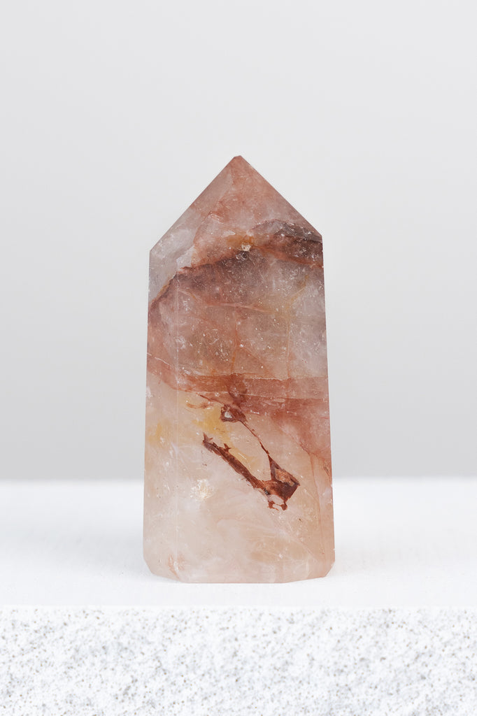 hematoid quartz fire quartz point