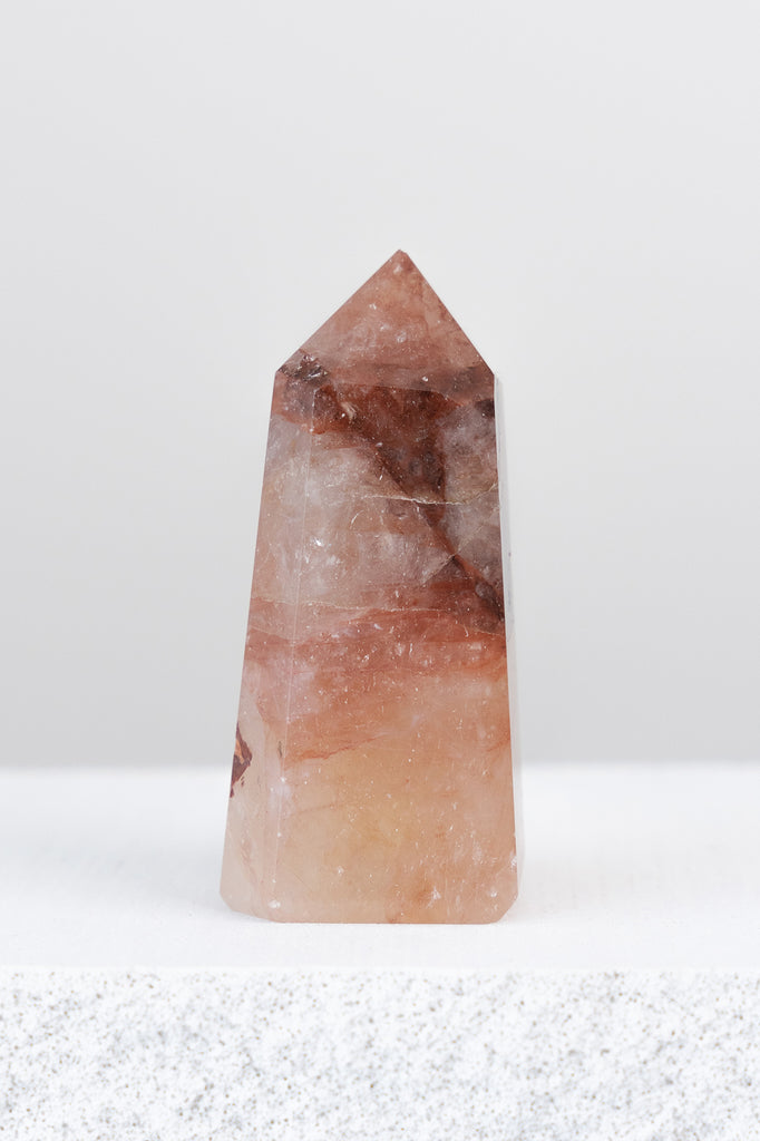 hematoid quartz fire quartz point