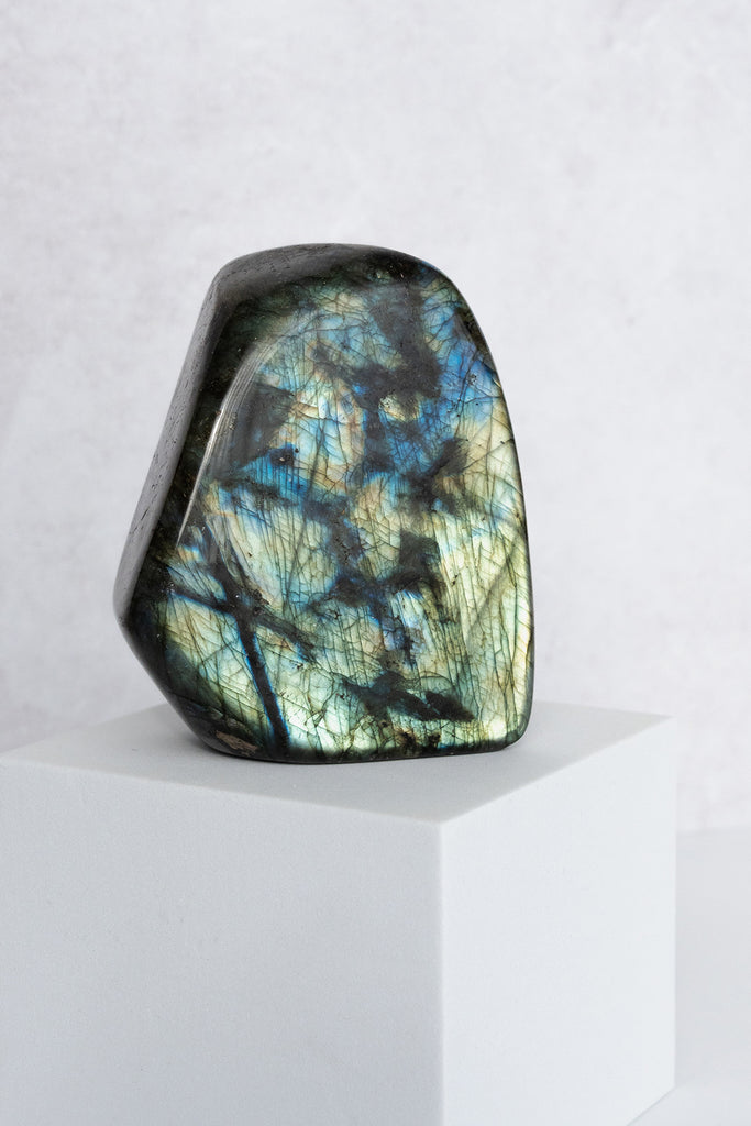 Labradorite Standing Freeform