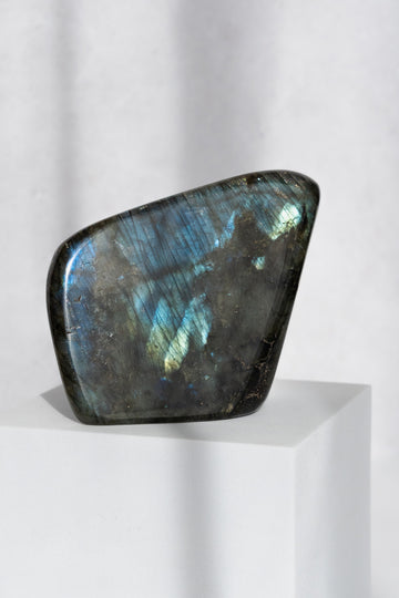 Labradorite Standing Freeform