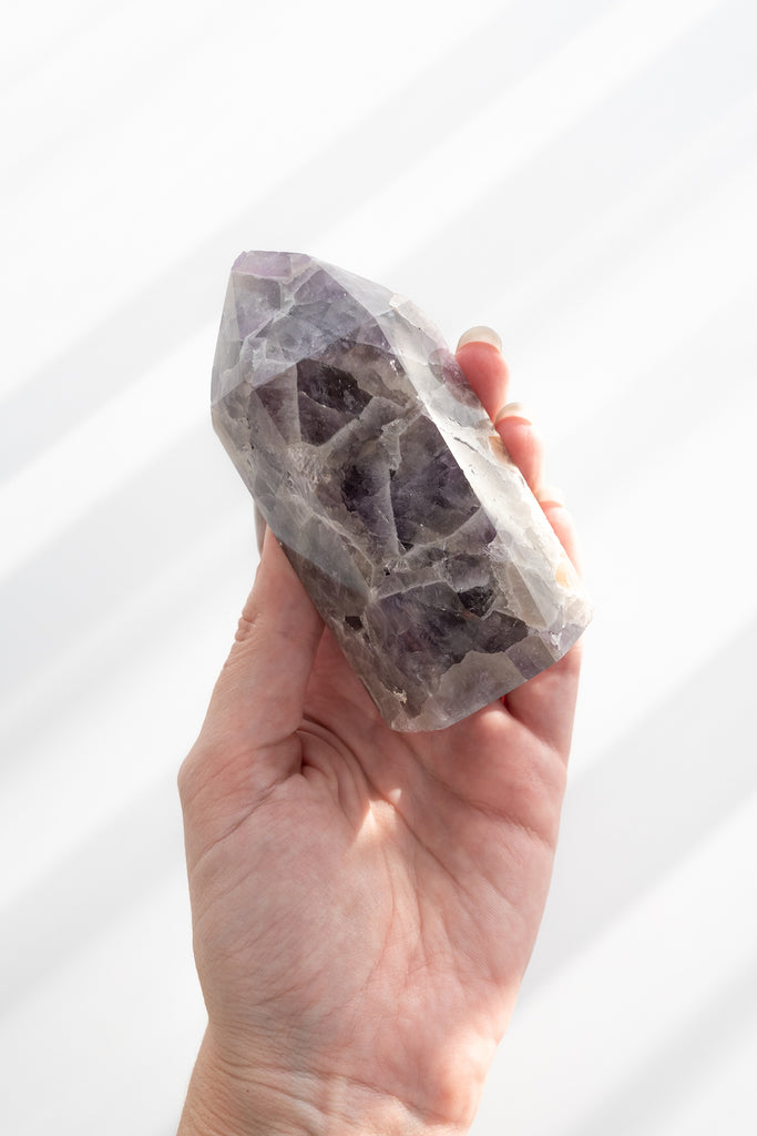 chevron amethyst point