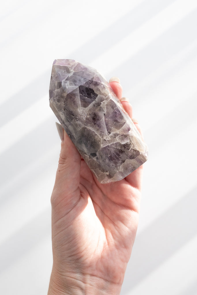 chevron amethyst point