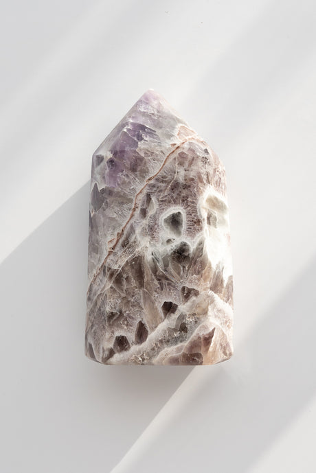 chevron amethyst point