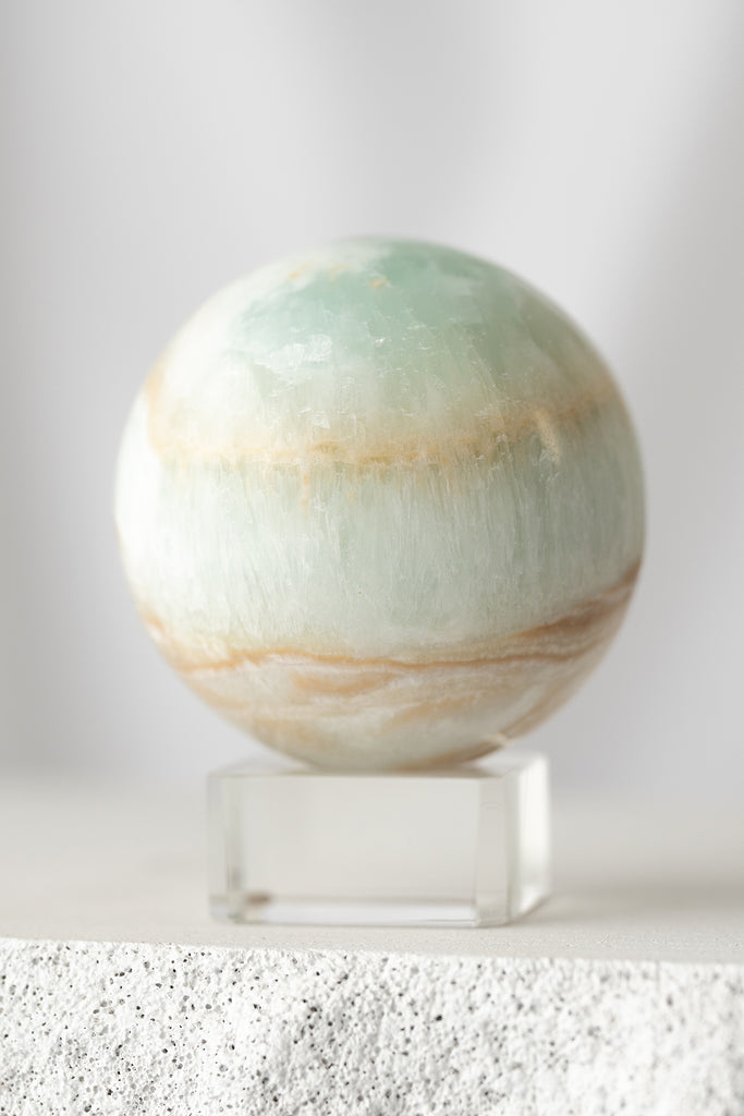 Caribbean blue calcite sphere