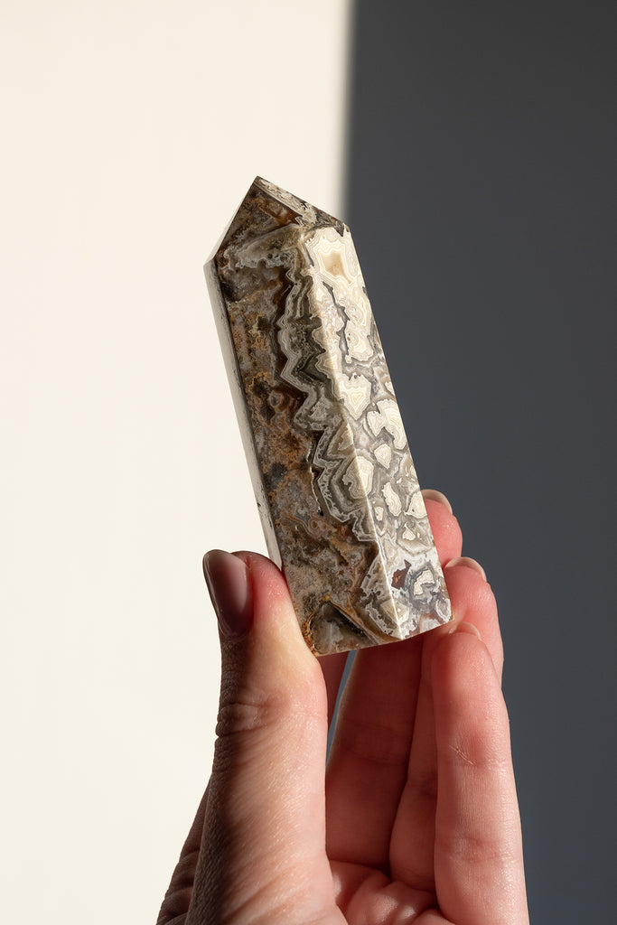 Mexican Sardonyx Point lace agate