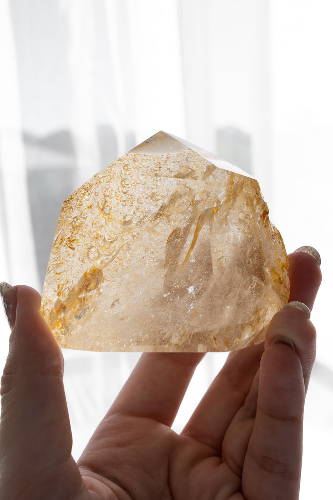 Included Quartz chunky Point