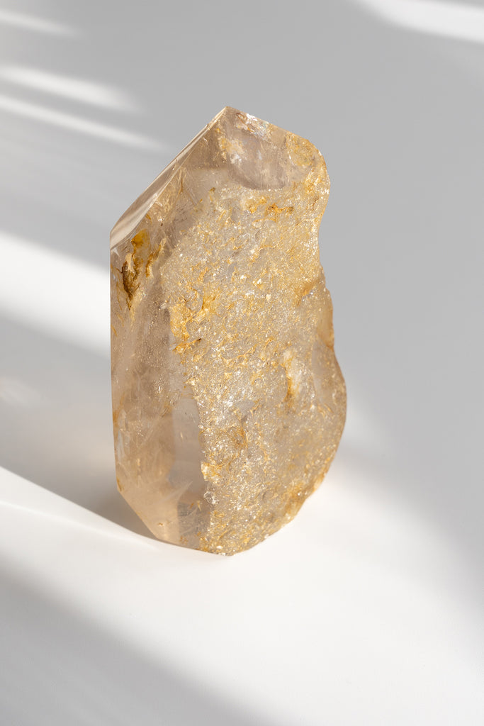 Included Quartz Point