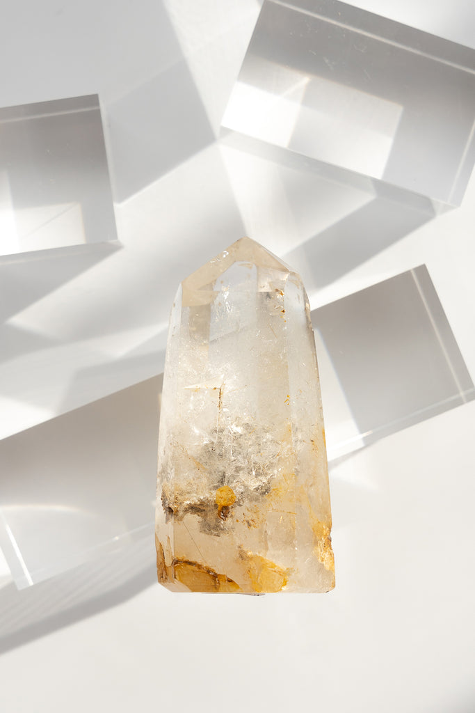 Included quartz with rutile