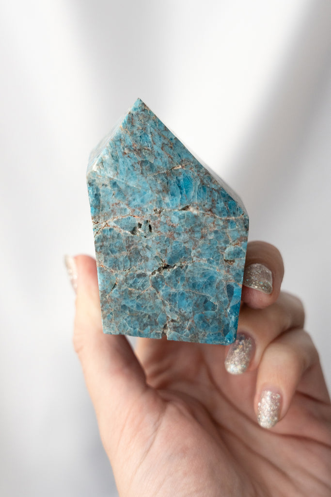 blue apatite chunky point