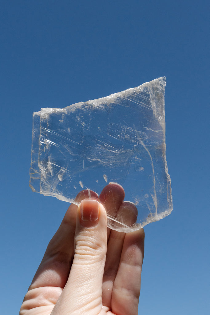 selenite window charging plate