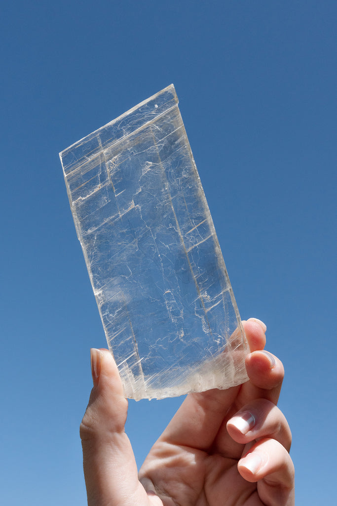 selenite window charging plate