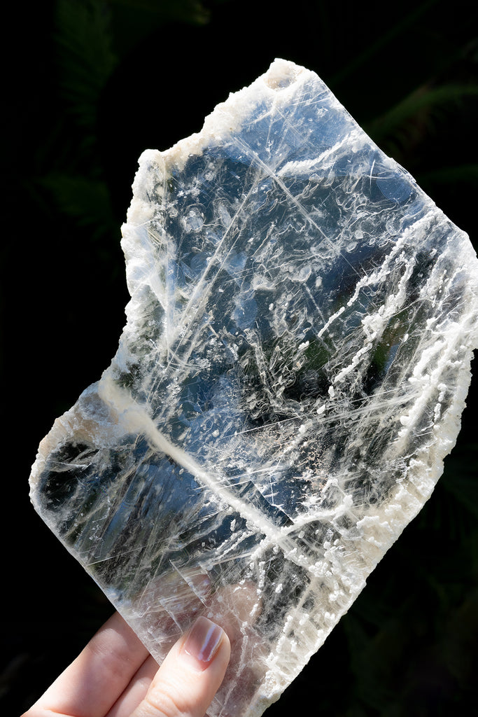 selenite window charging plate crystal