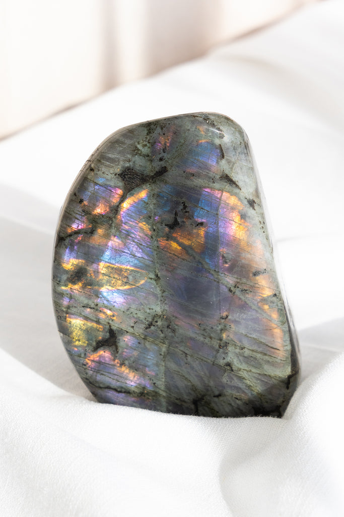 labradorite grey purple gold flash freeform standing