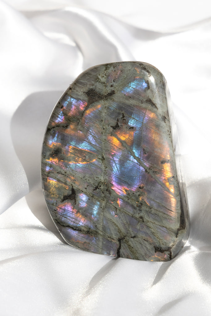 labradorite grey purple gold flash freeform standing