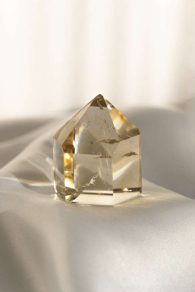 natural citrine point