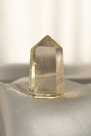 natural citrine point