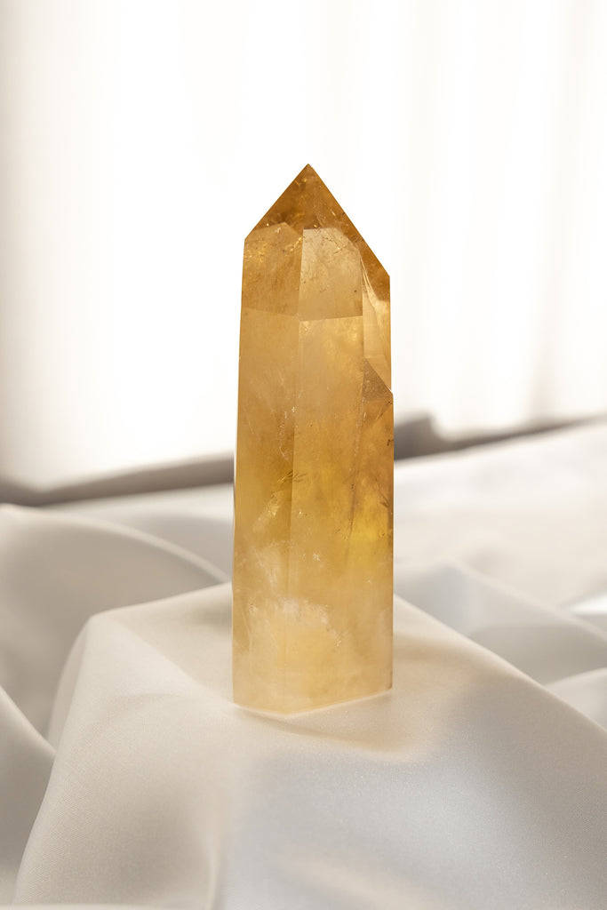 natural citrine point
