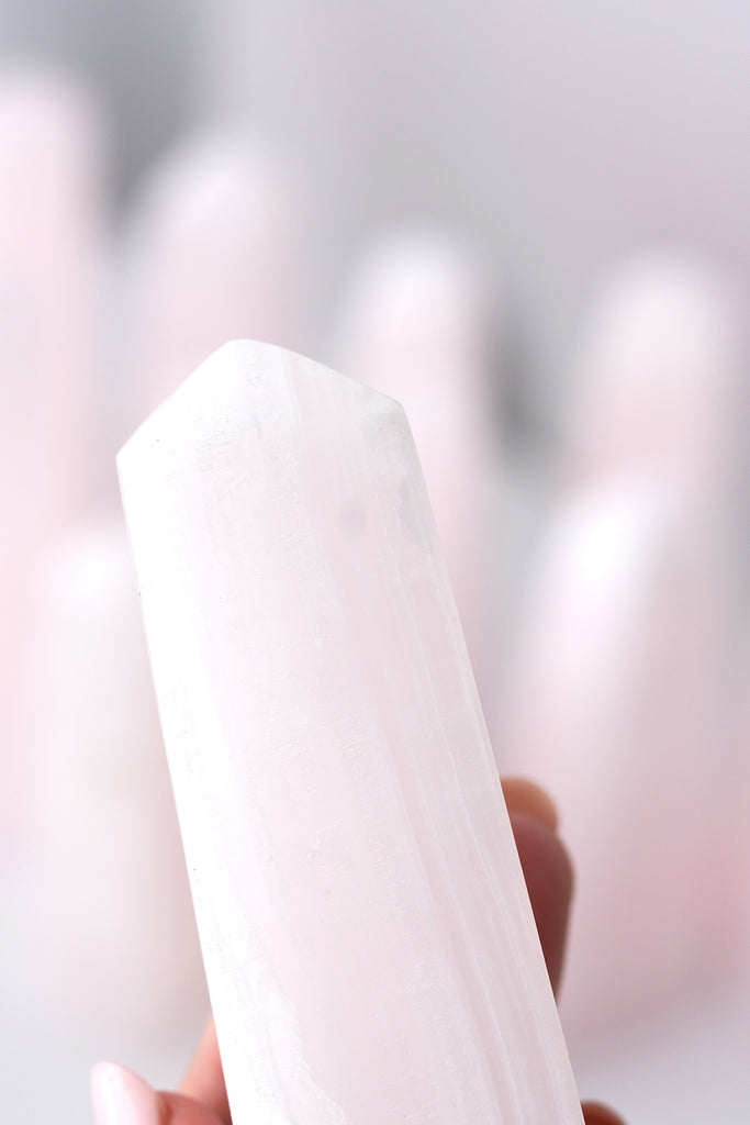 Mangano Calcite Obelisks